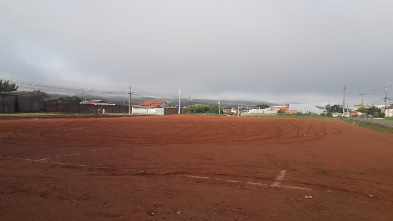 Campo Quadra 2 Sul - Vista lateral